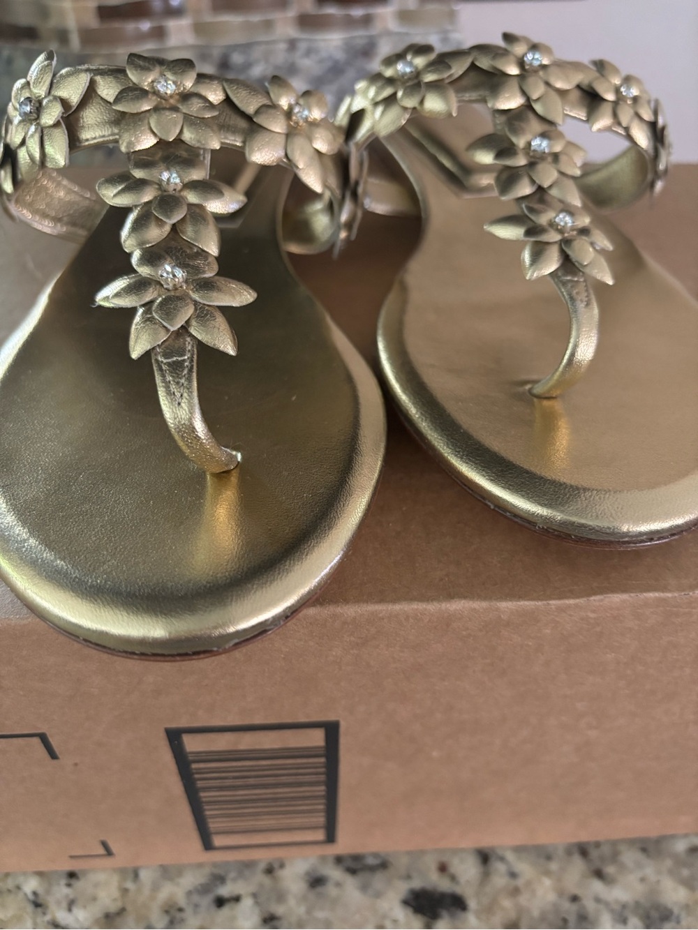 Tamara Mellon - Gold sandal flowers crystals size 37